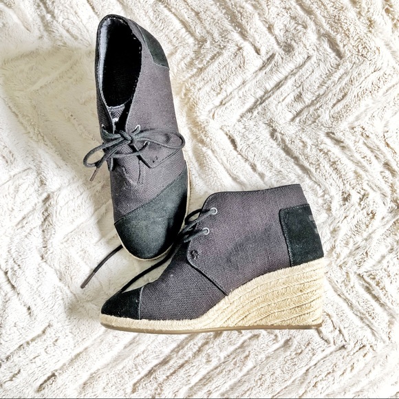 Toms Shoes - TOMS canvas lace up espadrille wedges